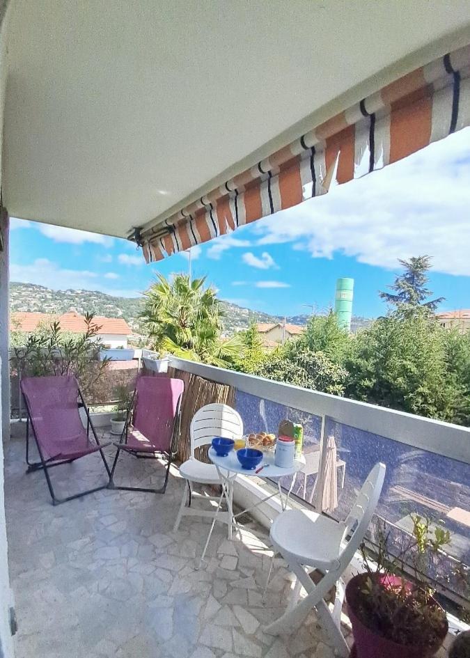 Apartment Au Calme Apercu Et Collines 2 Personnes